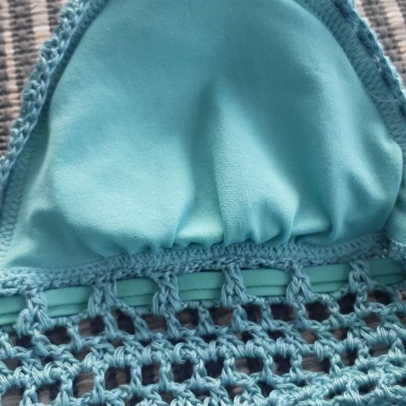 Xhilaration Crochet Bikini Top - Picture 3 of 5